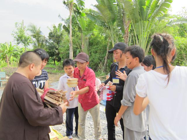 Long An: Chùm ảnh nốt cảm xúc thăng trầm khó tả của khóa tu mùa hè tại chùa Khánh Ninh ngày thứ 2