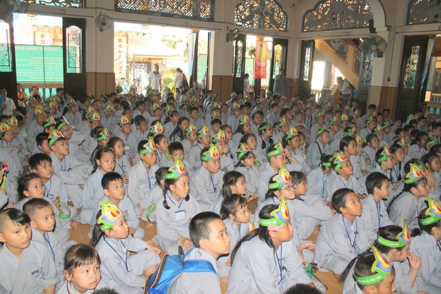 Gieo Hạt Từ Tâm kì 48 - Chủ đề: Em Mừng Phật Đản