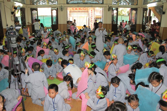 Gieo Hạt Từ Tâm kì 48 - Chủ đề: Em Mừng Phật Đản