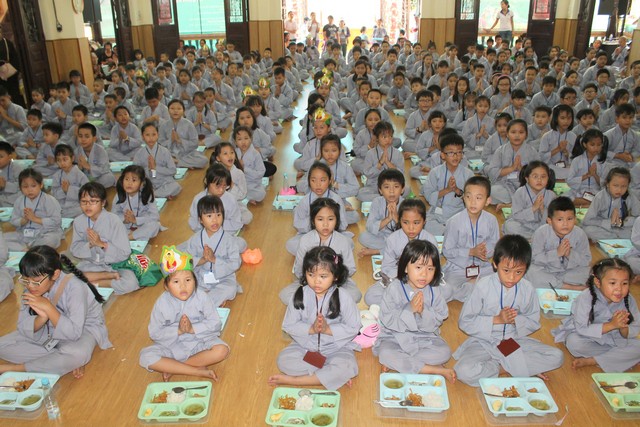 Gieo Hạt Từ Tâm kì 48 - Chủ đề: Em Mừng Phật Đản