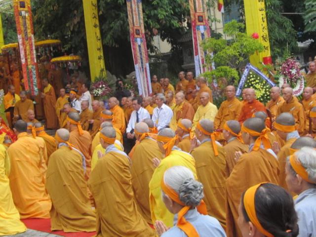 Lễ Tưởng niệm và cung tống Kim quang cố Đại lão HT. Thích Chí Tín