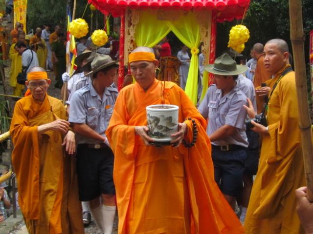 Lễ Tưởng niệm và cung tống Kim quang cố Đại lão HT. Thích Chí Tín