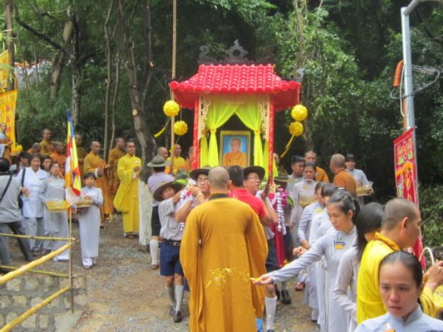 Lễ Tưởng niệm và cung tống Kim quang cố Đại lão HT. Thích Chí Tín