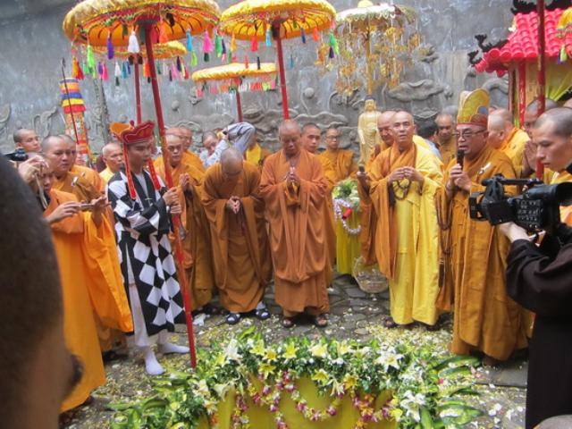 Lễ Tưởng niệm và cung tống Kim quang cố Đại lão HT. Thích Chí Tín