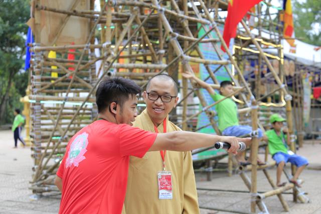 Tình nguyện viên Hội trại - Cho đi là còn mãi