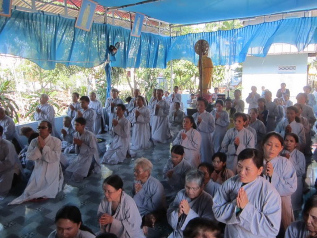 Chùa Minh Châu tổ chức khóa tu niệm Phật dành cho người khiếm thị