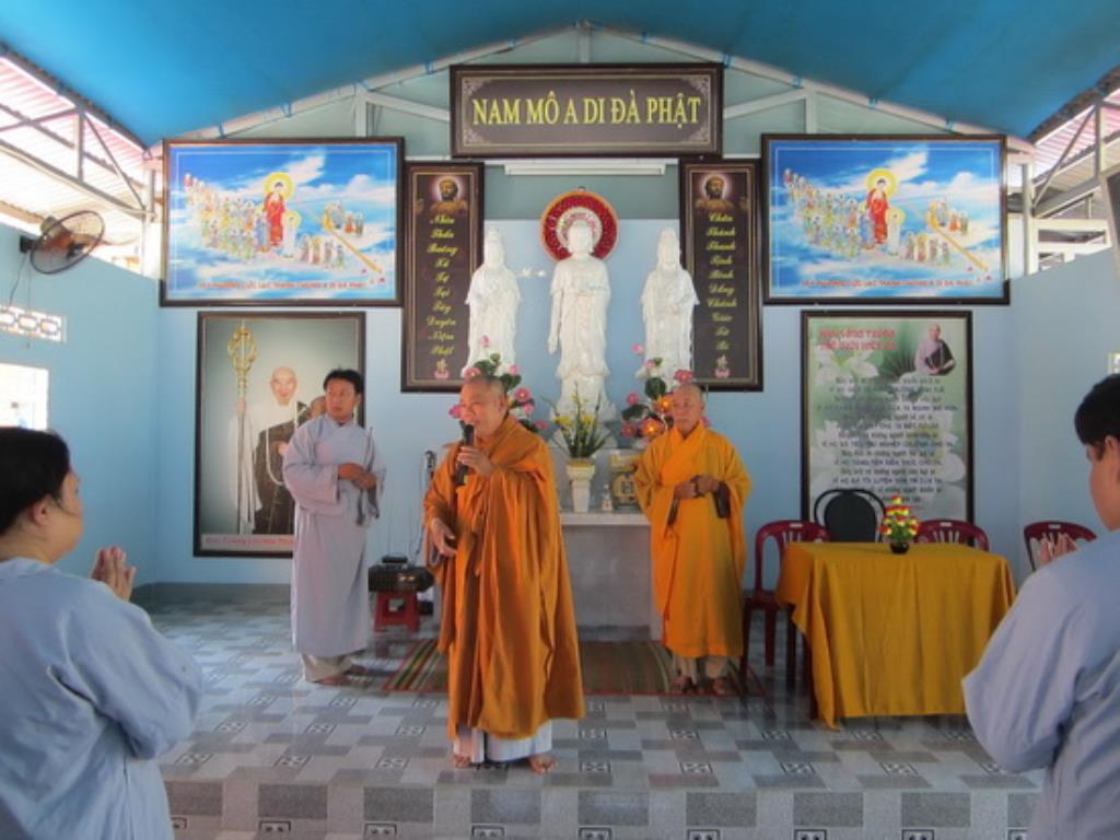 Chùa Minh Châu tổ chức khóa tu niệm Phật dành cho người khiếm thị