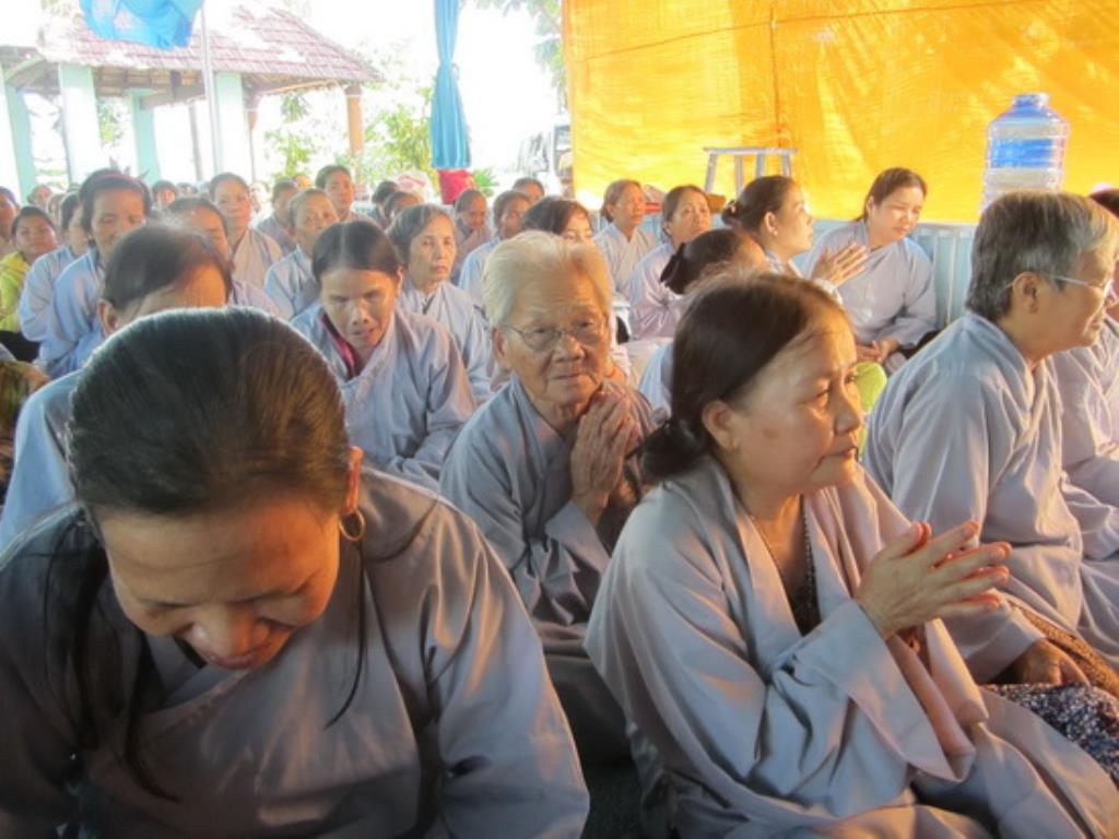 Chùa Minh Châu tổ chức khóa tu niệm Phật dành cho người khiếm thị