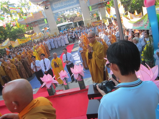 Khánh Hòa: Phật giáo thị xã Ninh Hòa trang nghiêm tổ chức Đại lễ Phật đản PL. 2559