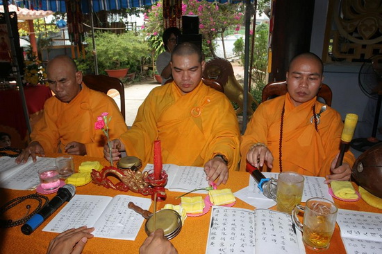 Chùa Phú Đức tổ chức trai đàn cầu siêu bạt độ