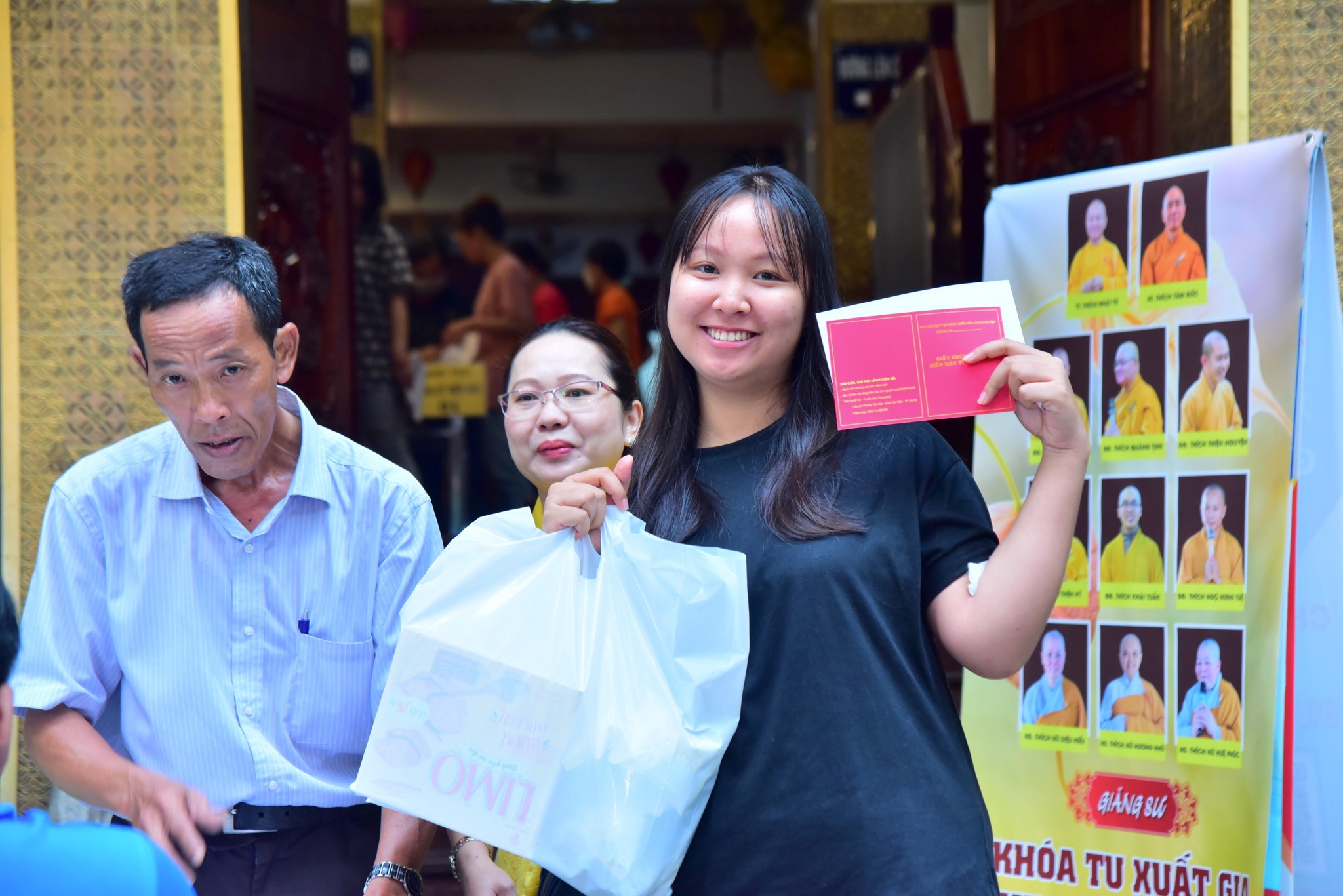 Hiến máu nhân đạo lần 78 hơn 350 tình nguyện viên góp giọt máu hồng cho xã hội