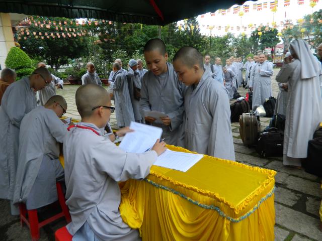 BRVT: Giới tử hân hoan bước vào “Tuyển Phật Trường”