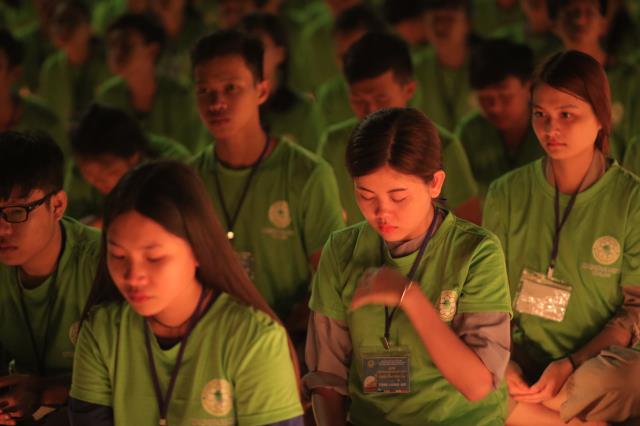 TP. Cần Thơ: Thiêng liêng đêm đốt nến tri ân Hội trại tuổi trẻ 11