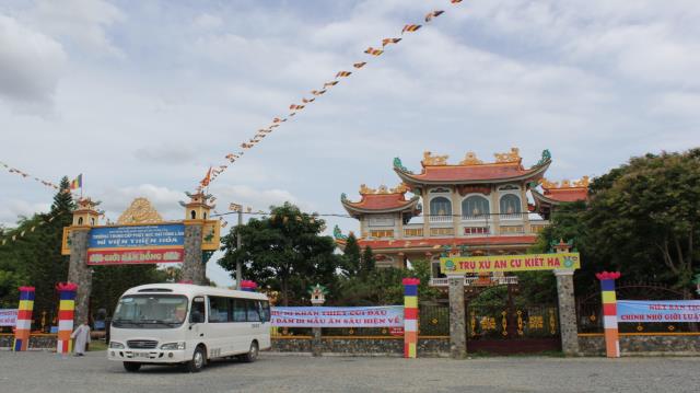 BRVT: Giới tử hân hoan bước vào “Tuyển Phật Trường”