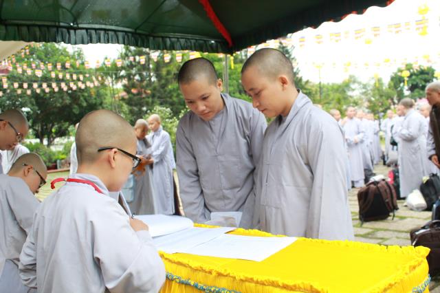 BRVT: Giới tử hân hoan bước vào “Tuyển Phật Trường”