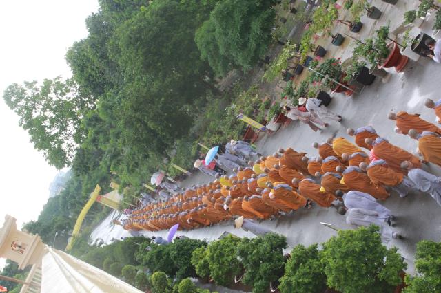 Chùm ảnh: Chư Ni cầu Pháp với Đại Tăng tại Giới đàn Đồng Huy