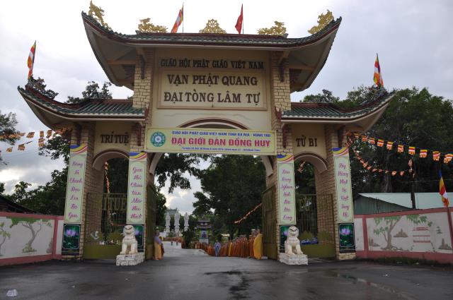 Chính thức khai mạc Đại giới đàn Đồng Huy