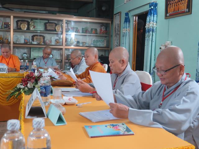 Nghiêm túc giờ thi viết Tự luận Đại giới đàn Đồng Huy