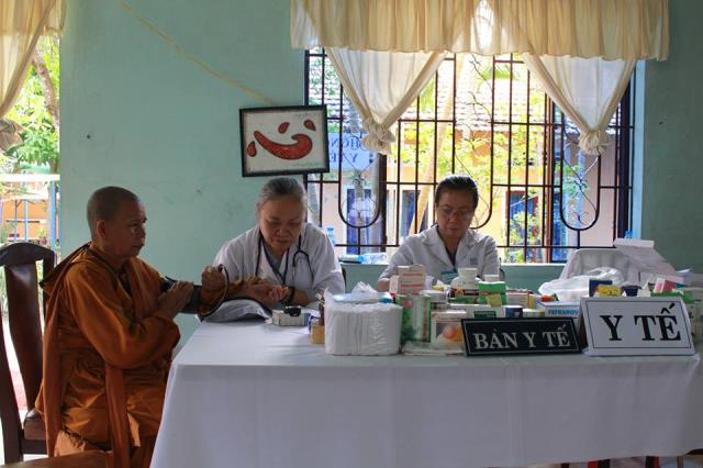 Còn đó những lặng thầm