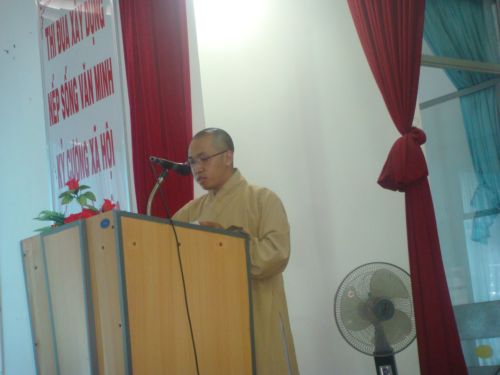 Đoàn từ thiện Đạo Phật Ngày Nay tổ chức mổ mắt miễn phí tại tỉnh Bến Tre ngày 17/12/2009