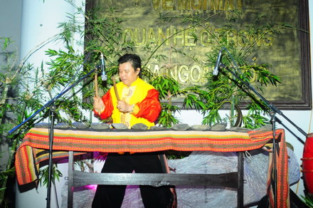 Đêm văn nghệ chào mừng Hội nghị nữ giới Phật giáo Thế giới lần thứ 11