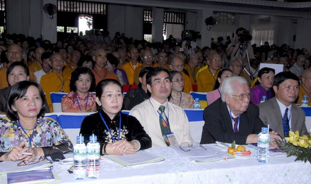Chùm ảnh: Những góc nhìn khác nhau về ngày khai mạc Hội nghị Nữ giới Phật giáo Thế giới lần thứ 11
