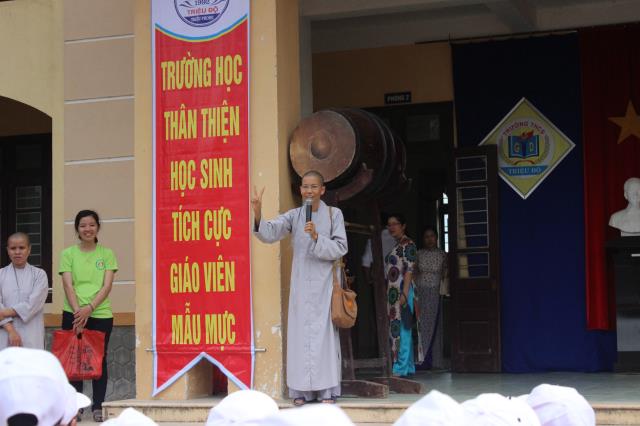 Quảng Trị: Trao học bổng và quà Trung thu cho học sinh nhân ngày tựu trường