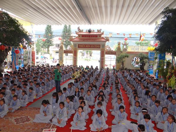 Lâm Đồng: Chùa Giác Hải khai mạc khóa tu mua hè cho 600 bạn trẻ