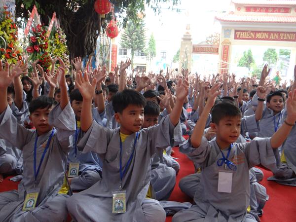 Lâm Đồng: Chùa Giác Hải khai mạc khóa tu mua hè cho 600 bạn trẻ