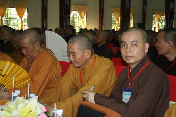 Buổi tọa đàm của ông Bùi Hữu Dược tại Hội thảo Hoằng pháp 2010