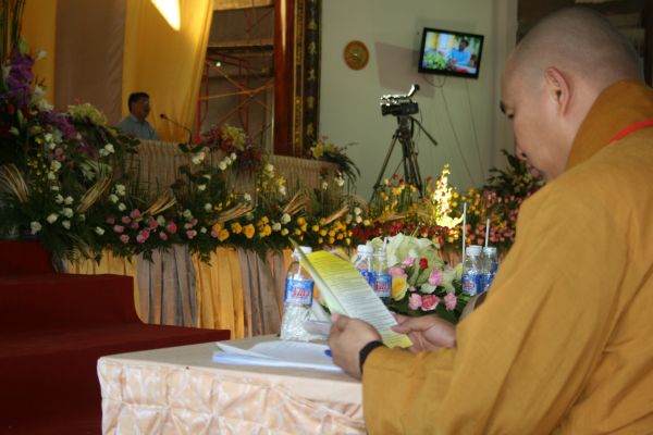 Buổi tọa đàm của ông Bùi Hữu Dược tại Hội thảo Hoằng pháp 2010