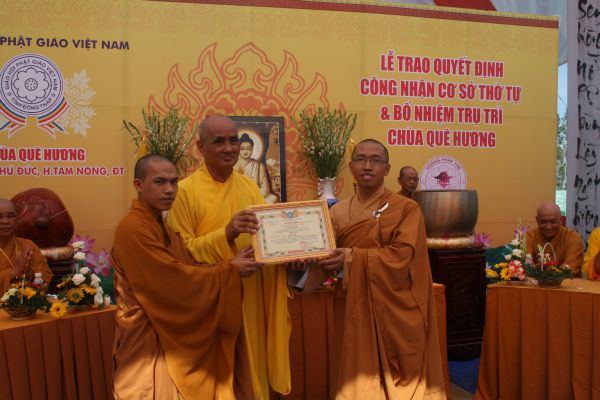 Đồng Tháp – Mừng lễ bổ nhiệm trụ trì chùa Quê Hương