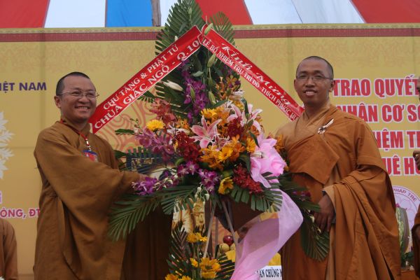 Đồng Tháp – Mừng lễ bổ nhiệm trụ trì chùa Quê Hương