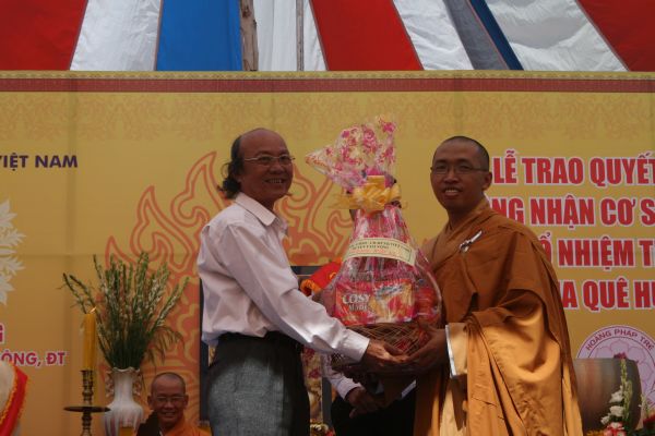 Đồng Tháp – Mừng lễ bổ nhiệm trụ trì chùa Quê Hương