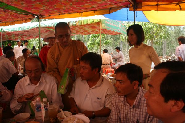 Đồng Tháp – Mừng lễ bổ nhiệm trụ trì chùa Quê Hương