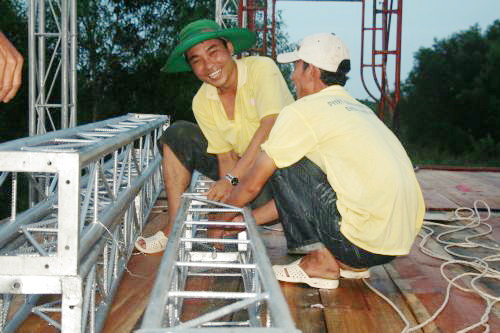 Xôn xao ngày chuẩn bị Hội thảo