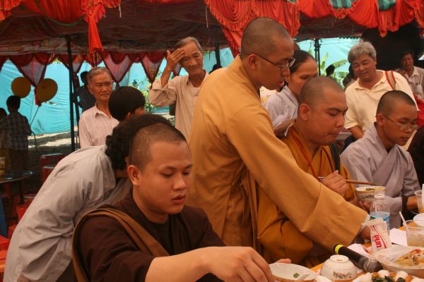 Đồng Tháp – Mừng lễ bổ nhiệm trụ trì chùa Quê Hương