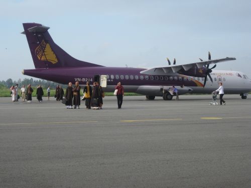 Chùm ảnh: BTC Hội thảo Hoằng pháp Kiên Giang: Cung đón Chư tôn đức lãnh đạo Giáo hội PGVN