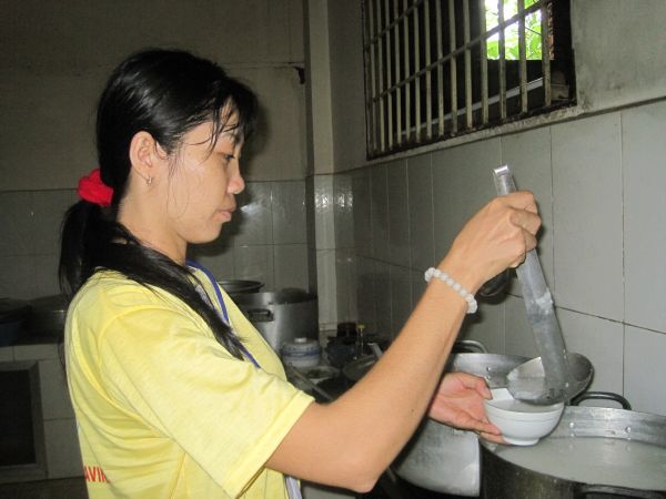 Thương quá “Đội quân áo vàng”