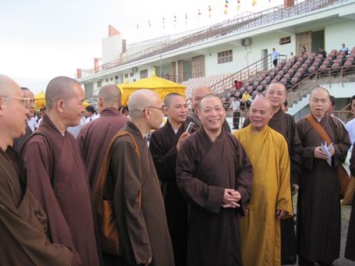 Tổng diễn tập cho chương trình Lễ Khai mạc  Hội thảo Hoằng pháp 2010