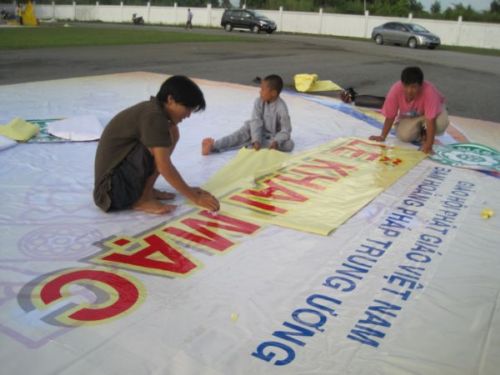 Tổng diễn tập cho chương trình Lễ Khai mạc  Hội thảo Hoằng pháp 2010