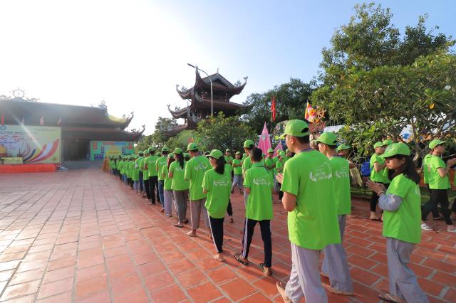 Cần Thơ: Hội trại tuổi trẻ - Linh thiêng tiếng kinh cầu