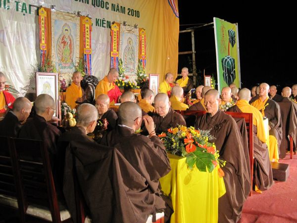 Triển lãm mừng Hội thảo Hoằng pháp 2010
