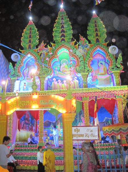 Triển lãm mừng Hội thảo Hoằng pháp 2010