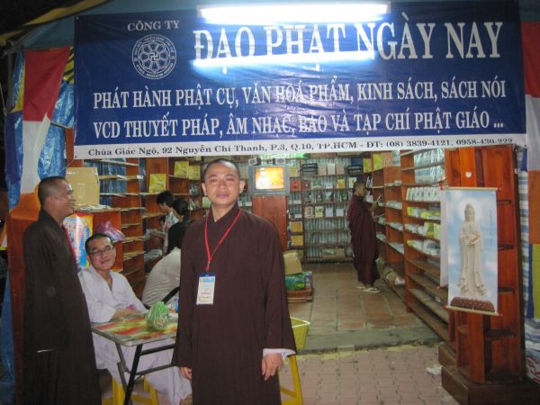 Triển lãm mừng Hội thảo Hoằng pháp 2010