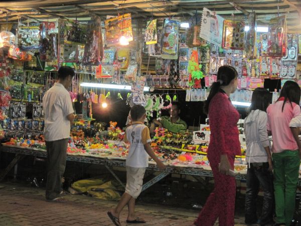 Triển lãm mừng Hội thảo Hoằng pháp 2010