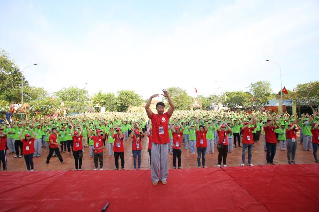 Cần Thơ: Hội trại tuổi trẻ - Linh thiêng tiếng kinh cầu