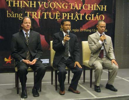 Michael Roach - Một nhà sư Phật giáo mê kim cương