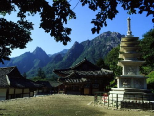 Cổ tự Tân Hưng - Hàn Quốc