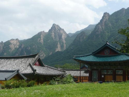 Cổ tự Tân Hưng - Hàn Quốc